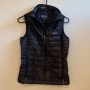 Women’s Patagonia back alternative down vest